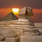 Sphinx_and_pyramid_3